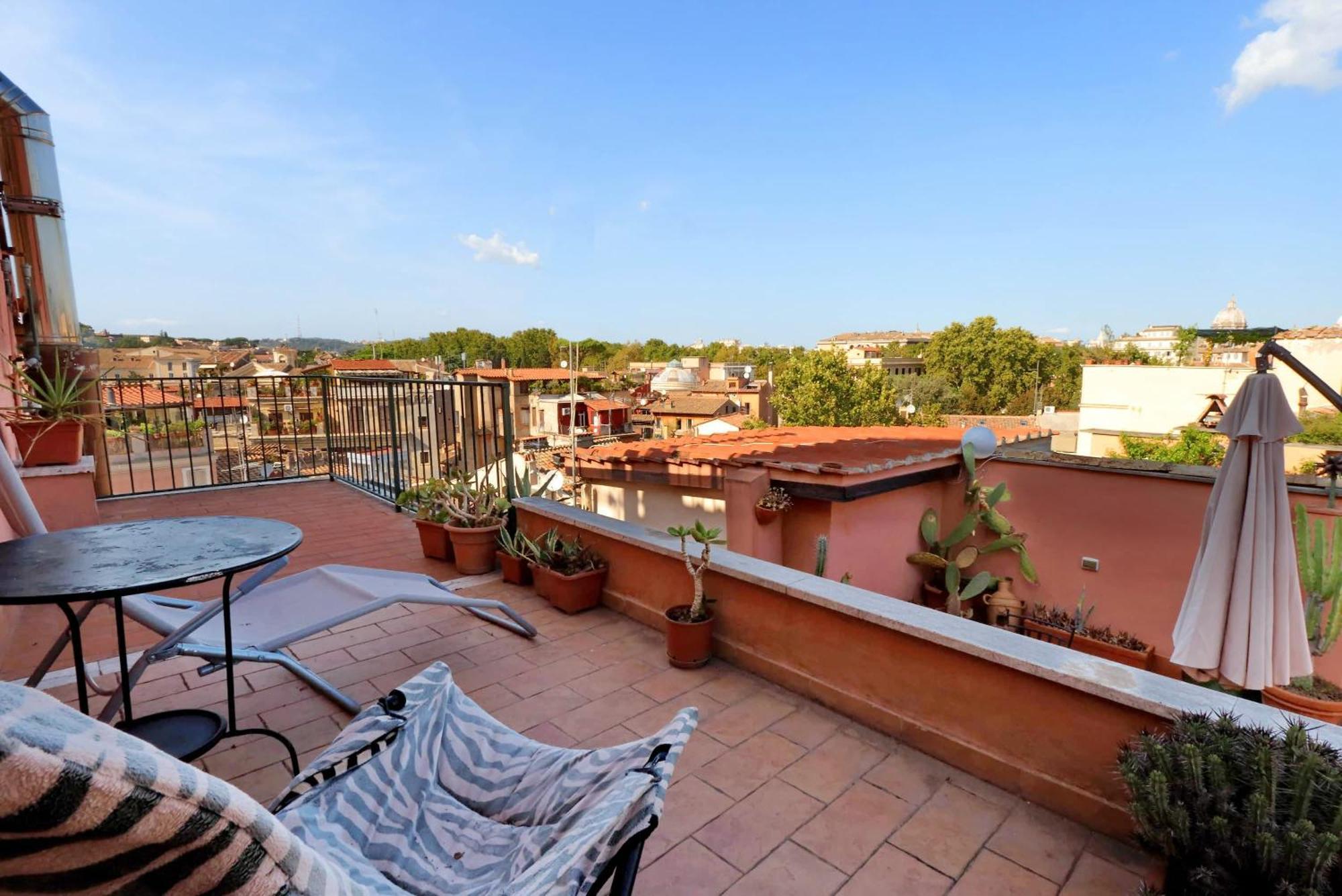 Апартаменты Vicolo Del Cinque Penthouse | Romeloft Экстерьер фото