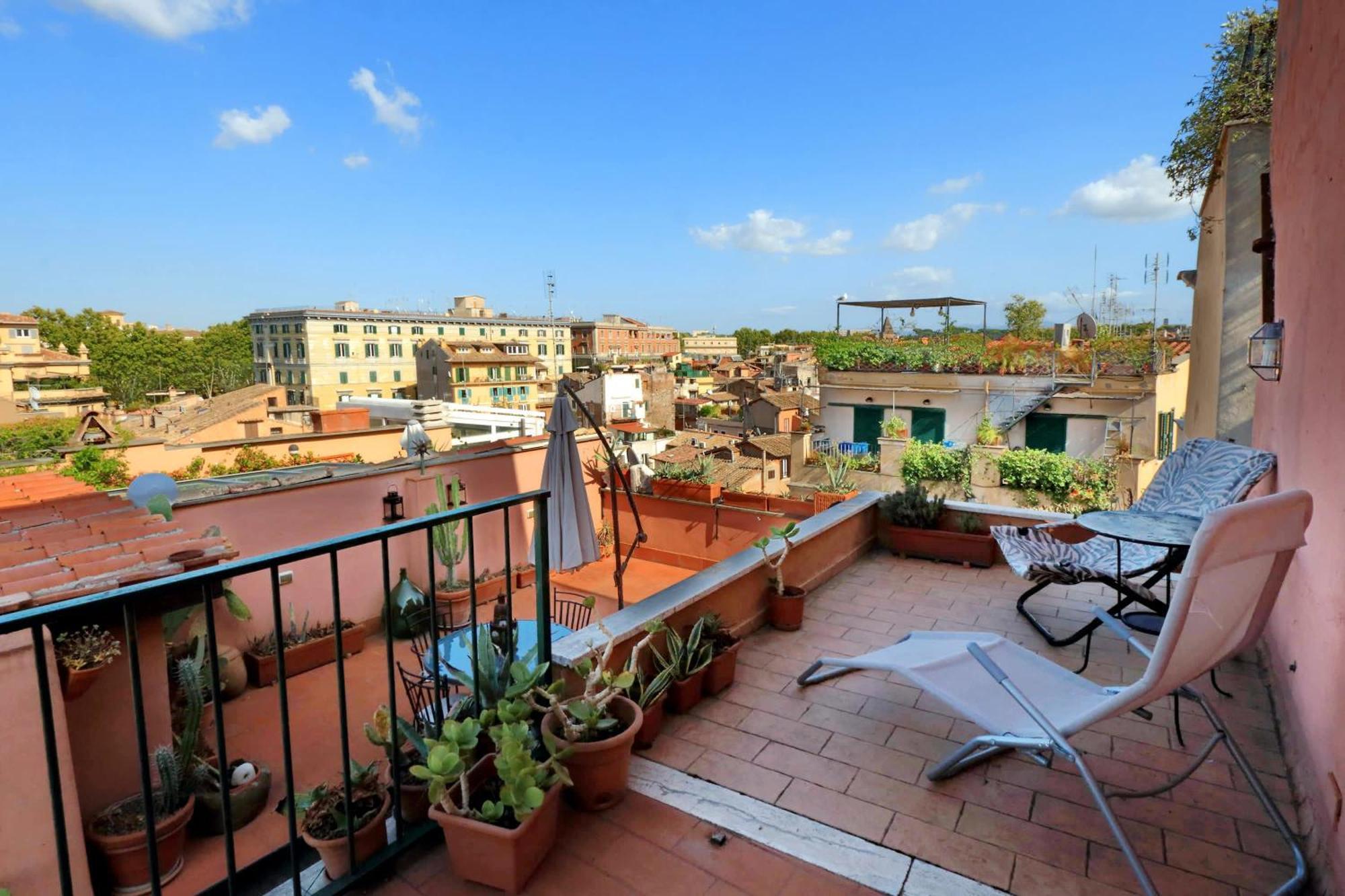 Апартаменты Vicolo Del Cinque Penthouse | Romeloft Экстерьер фото
